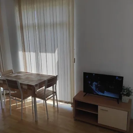 Apartment Kirovi Primorsko