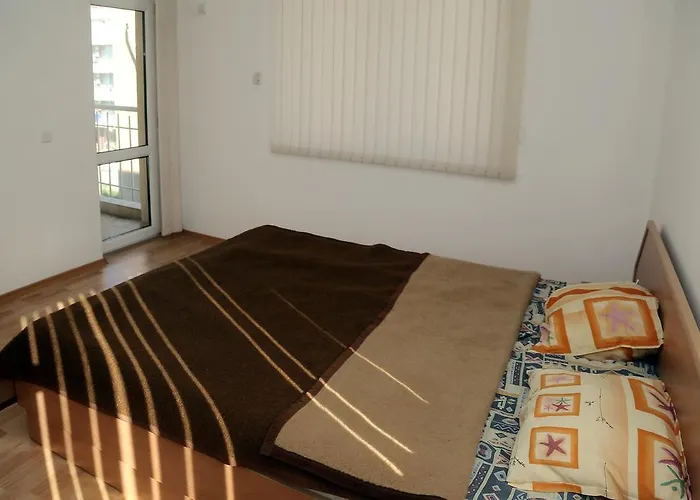 Apartment Kirovi Primorsko